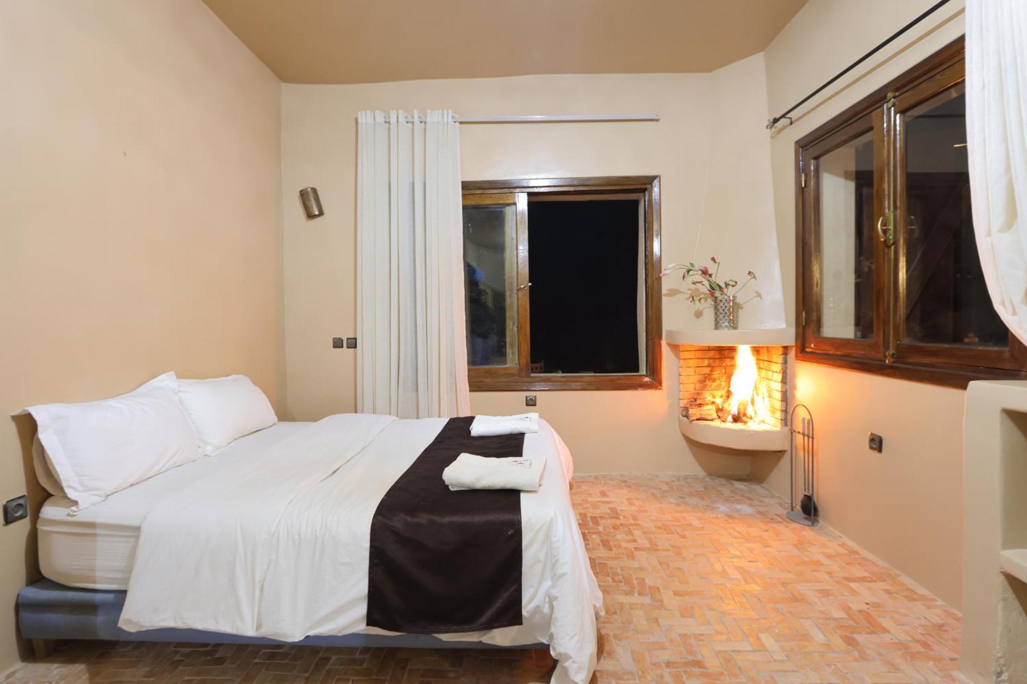 Aux Lumieres Du Toubkal Light Of Toubkal Hotel Imlil  Exterior photo