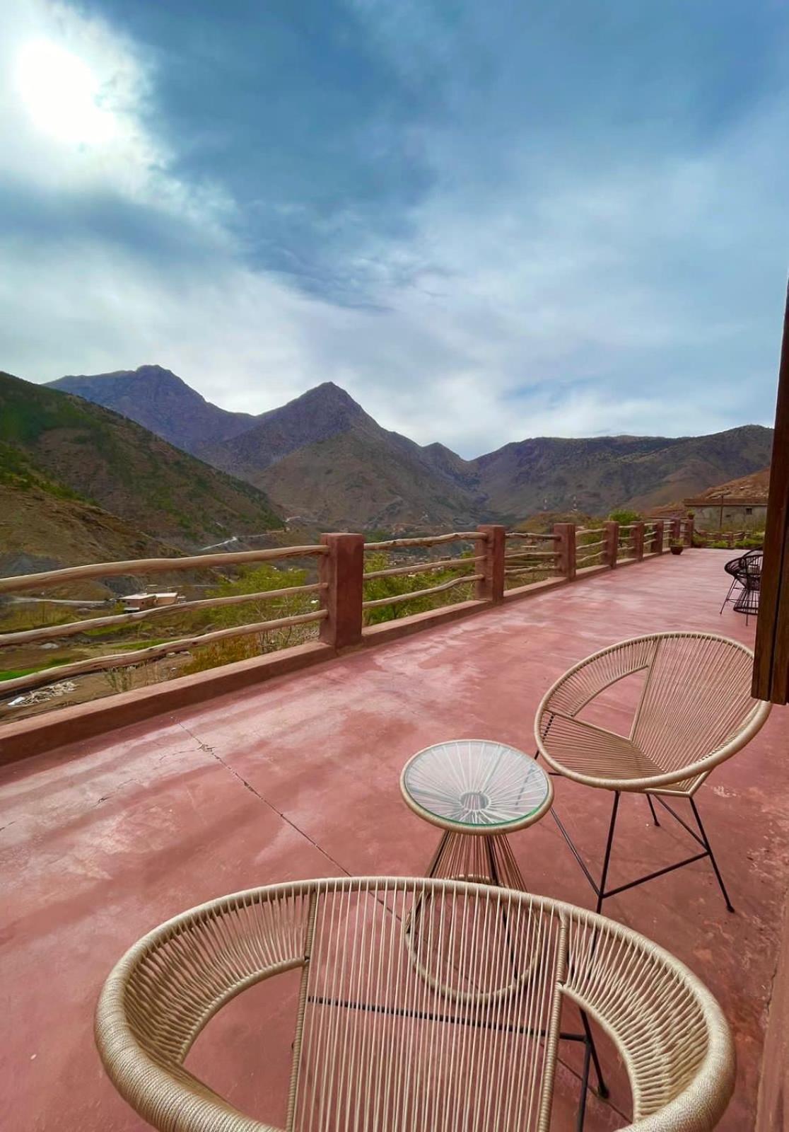 Aux Lumieres Du Toubkal Light Of Toubkal Hotel Imlil  Exterior photo